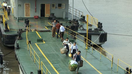China 20040622 002