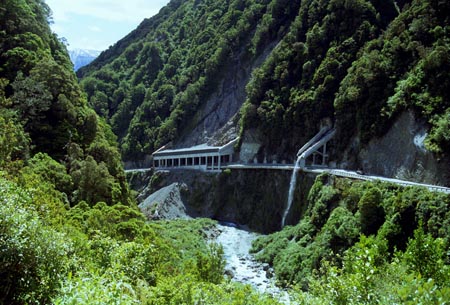 NZ Film 32 02