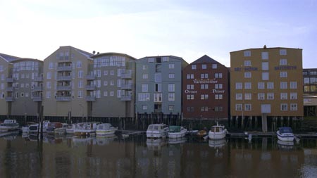 Norway APS 147-957 18